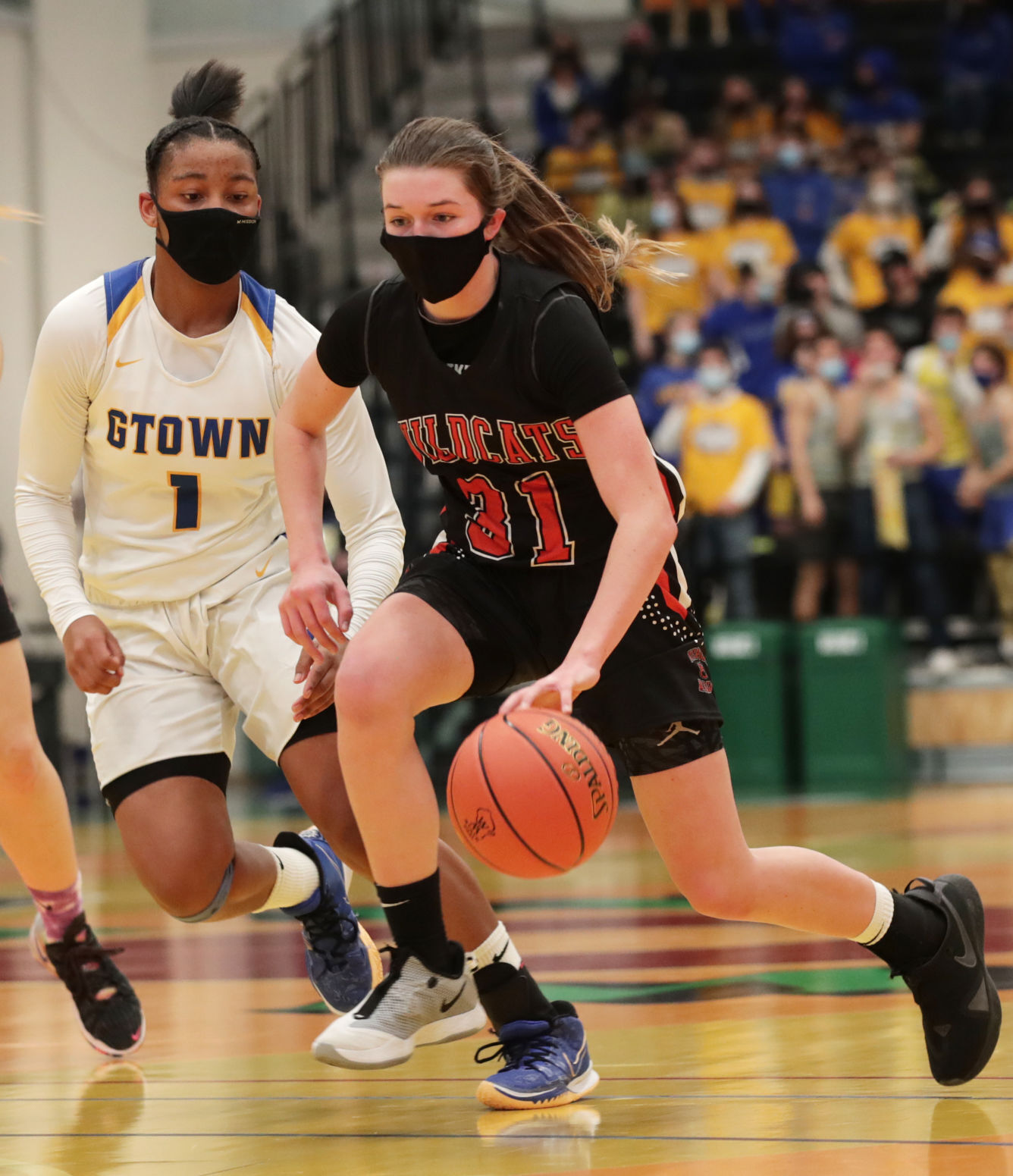 WIAA state girls basketball photo: Verona's Taylor Stremlow on the move